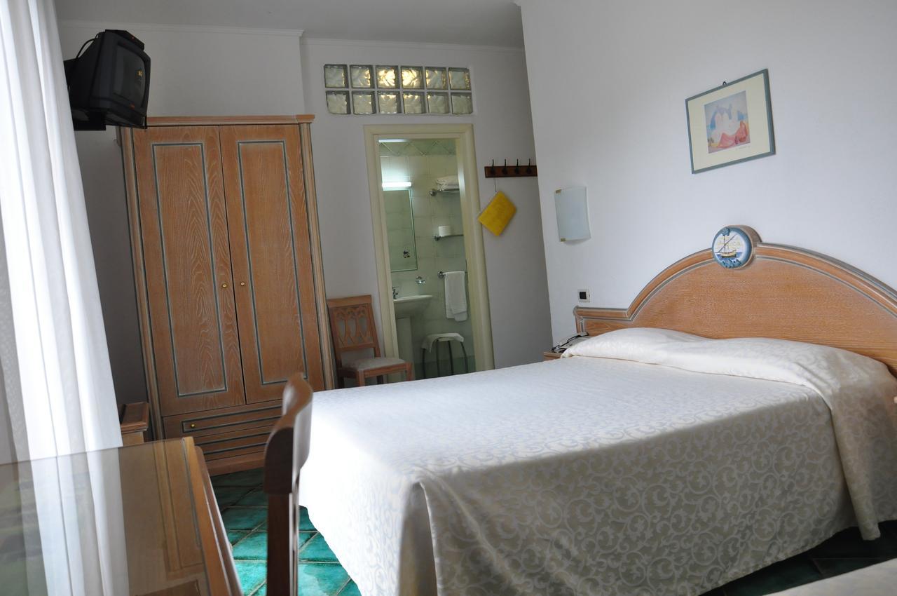 Hotel La Marticana Ίσκια Εξωτερικό φωτογραφία