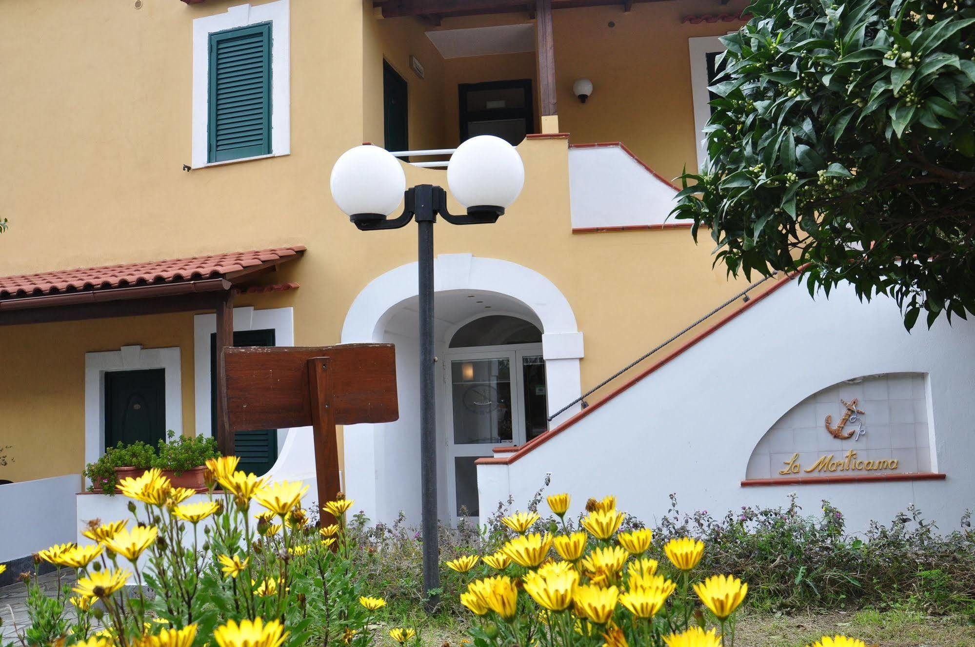 Hotel La Marticana Ίσκια Εξωτερικό φωτογραφία